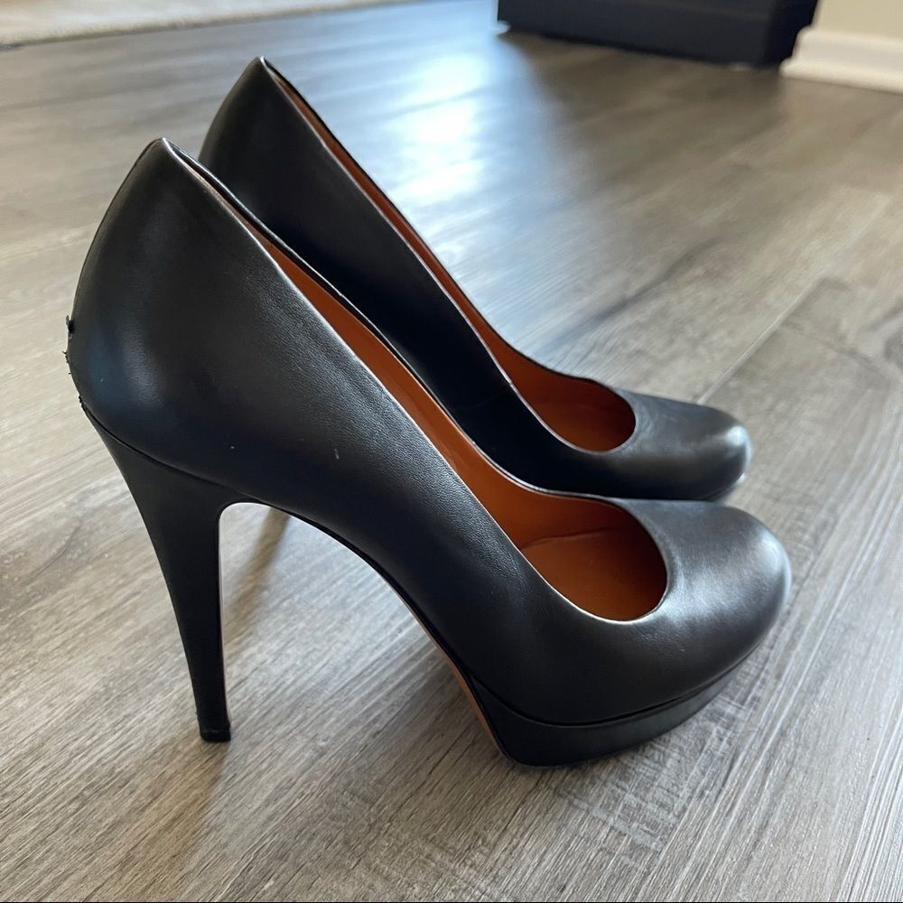 Gucci Nappa Charlotte Pump Stiletto Heels in Black Leather EU 38 US 8 MSRP $540 - Picture 9 of 12